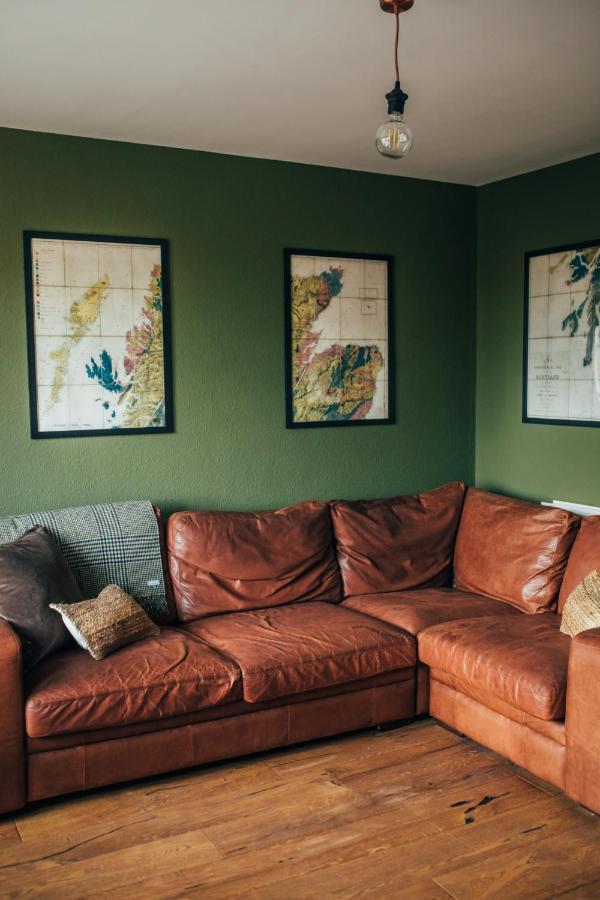 The Main Street Burrow - Your Perfect Hideaway St Boswells